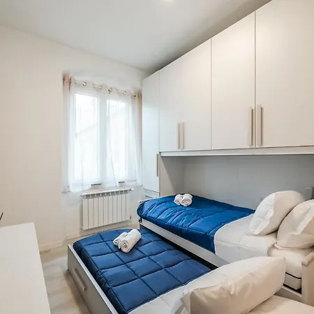 Center Sea Just Steps Away - Aria Condizionata - Wifi شقة
